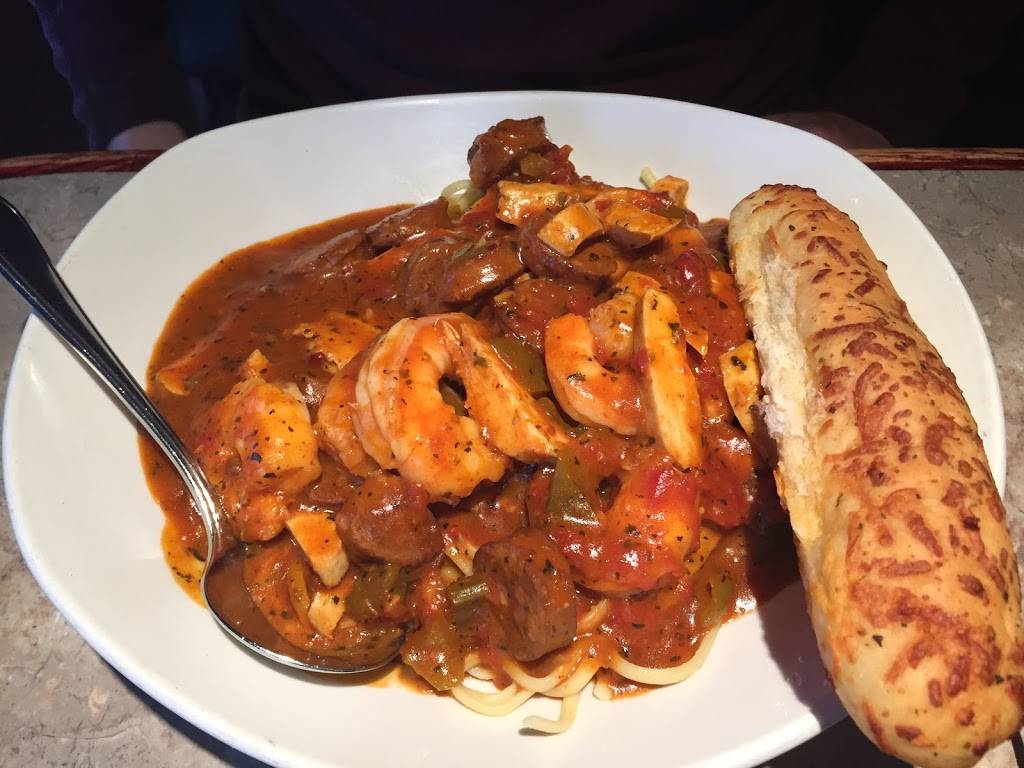 Scottys Restaurant | restaurant | 636 Yonge St, Barrie, ON L4N 4E6, Canada | 7057251711 OR +1 705-725-1711