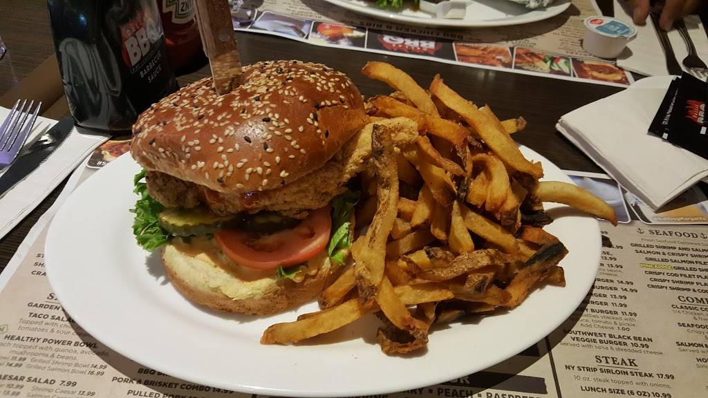 Dallas BBQ | restaurant | 3956 Broadway, New York, NY 10032, USA | 2125683700 OR +1 212-568-3700