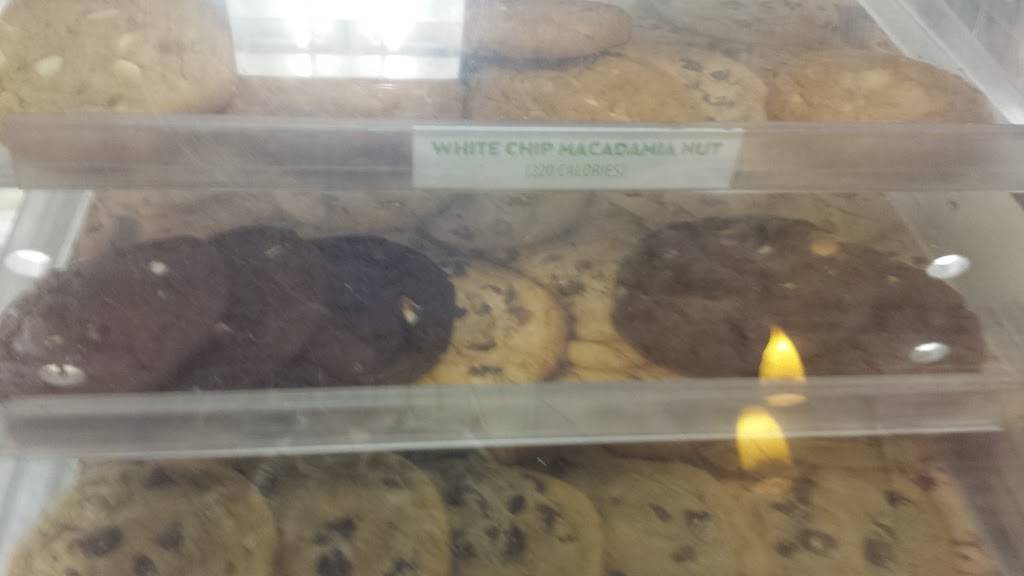 Subway Restaurants | restaurant | 2501 E Mayfield Rd #124, Arlington, TX 76014, USA | 8174688100 OR +1 817-468-8100