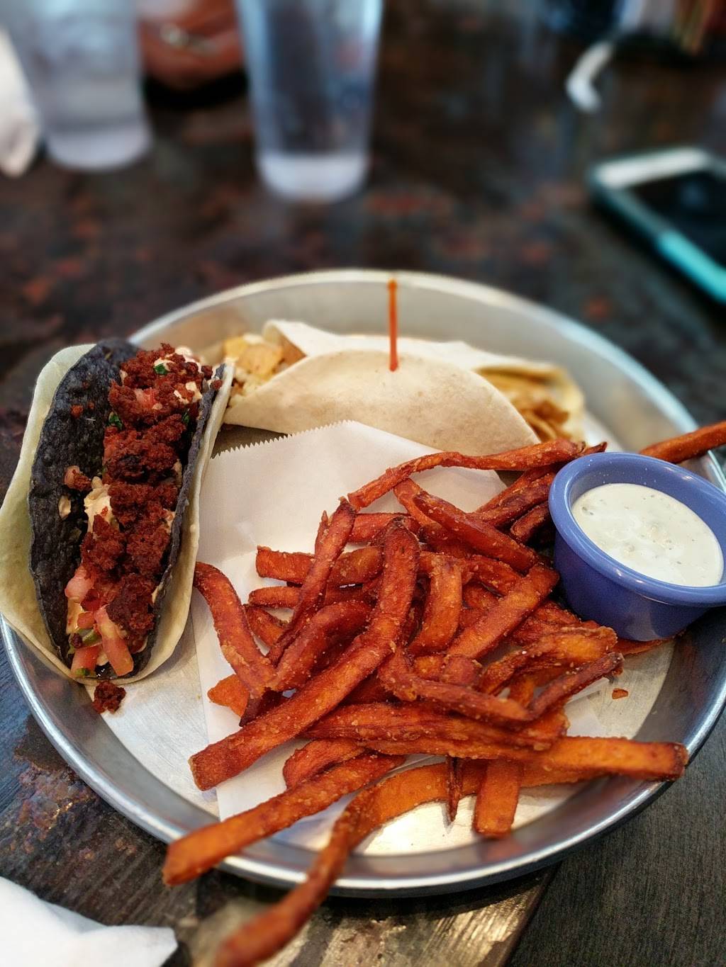 Taco Mamacita | restaurant | 1200 Villa Pl, Nashville, TN 37212, USA | 6157308552 OR +1 615-730-8552