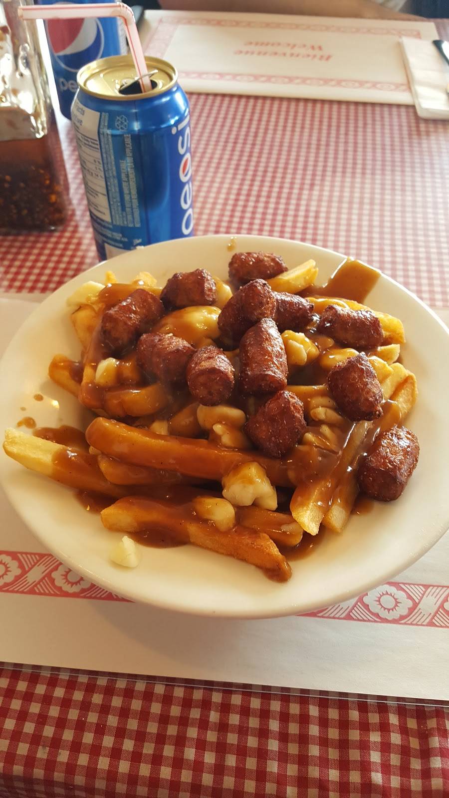 Pizzarella Restaurant | restaurant | 9580 Boul Henri-Bourassa E, Montréal-Est, QC H1E 2S4, Canada | 5146484849 OR +1 514-648-4849