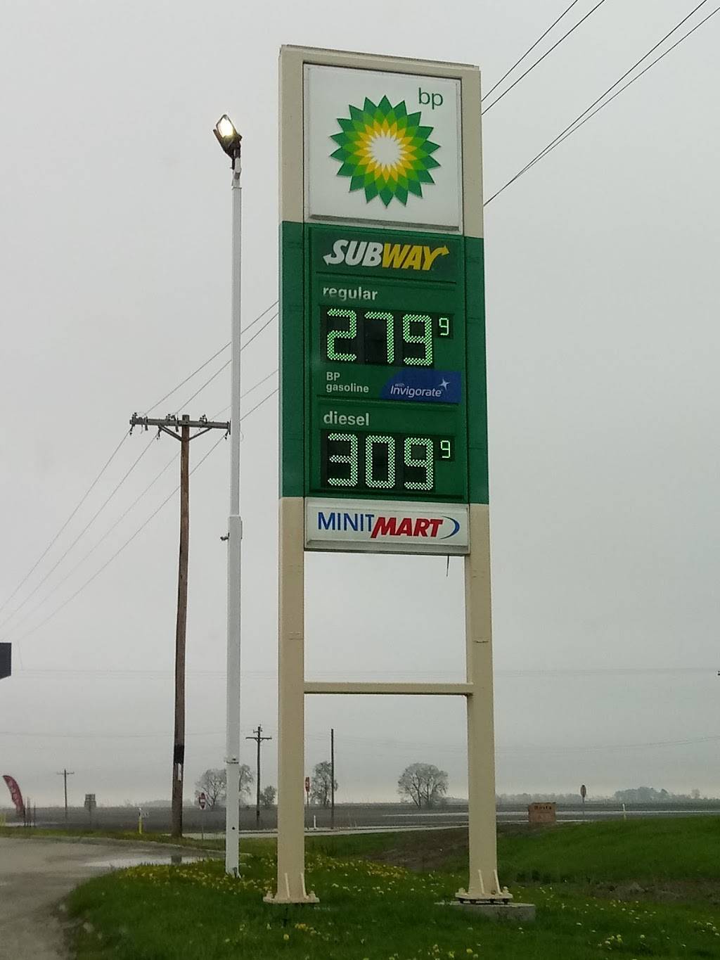 Subway | restaurant | 1401 US-24, Gilman, IL 60938, USA | 8152654004 OR +1 815-265-4004