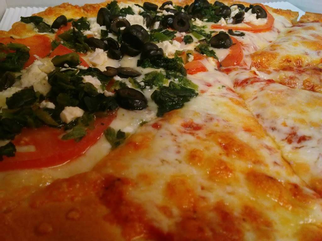 Old English Pizza | restaurant | 2765 Orthodox St, Philadelphia, PA 19137, USA | 2152889900 OR +1 215-288-9900