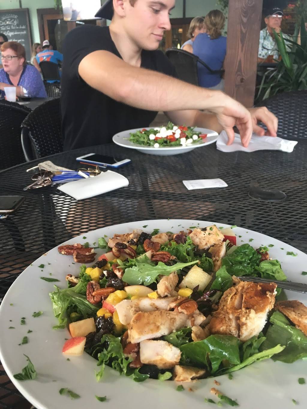 One Love Cafe | restaurant | 4989 NW 40th Pl, Gainesville, FL 32606, USA | 3525093131 OR +1 352-509-3131