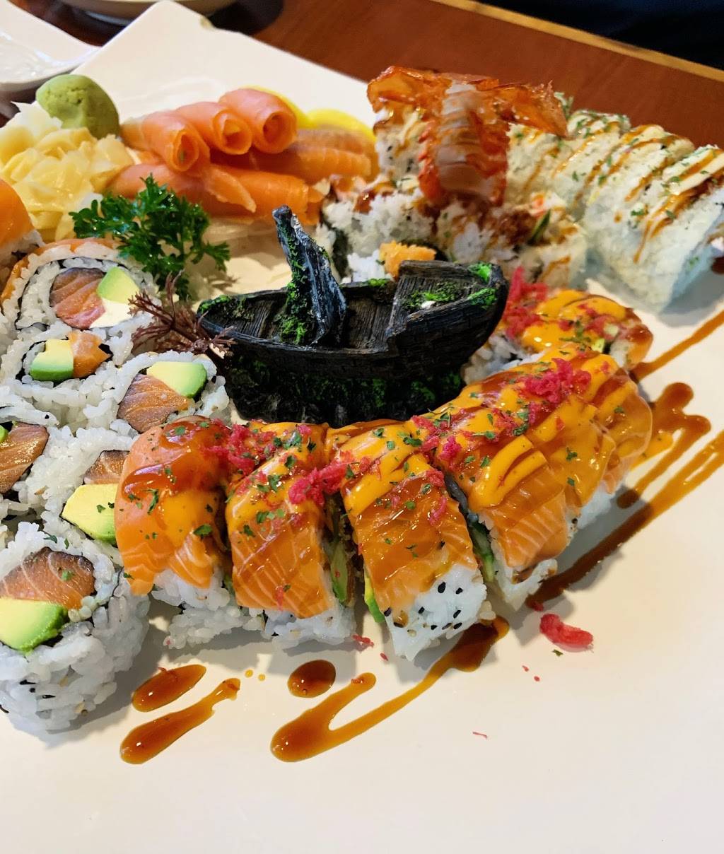 Akira Restaurant | restaurant | 83 Aberfoyle Rd, Kingston, ON K7M 7T2, Canada | 6137677664 OR +1 613-767-7664