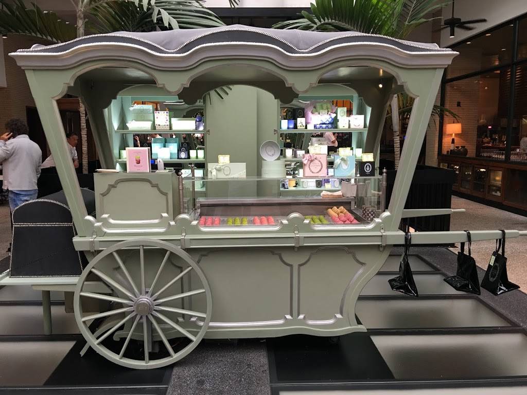 Bal Moral Restaurant | restaurant | 9801 Collins Ave, Bal Harbour, FL 33154, USA | 3058616710 OR +1 305-861-6710