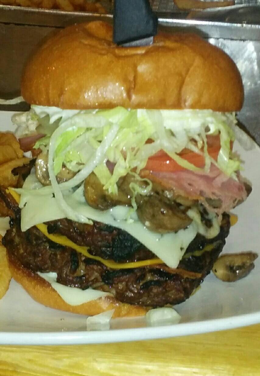 LEtoile De Mirabel | restaurant | 13248 Boulevard Curé-Labelle, Mirabel, QC J7J 1G9, Canada | 4504340111 OR +1 450-434-0111