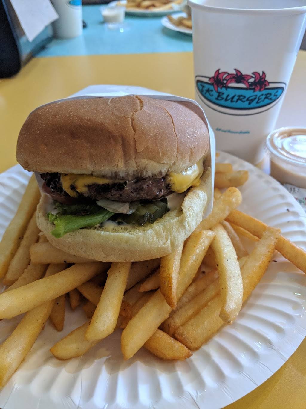 T K Burgers | restaurant | 2210 S Lyon St, Santa Ana, CA 92705, USA | 7145455100 OR +1 714-545-5100