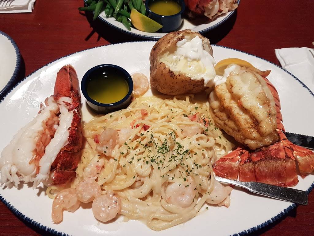 Red Lobster | restaurant | 6220 Lundys Ln, Niagara Falls, ON L2G 1T6, Canada | 9053571303 OR +1 905-357-1303