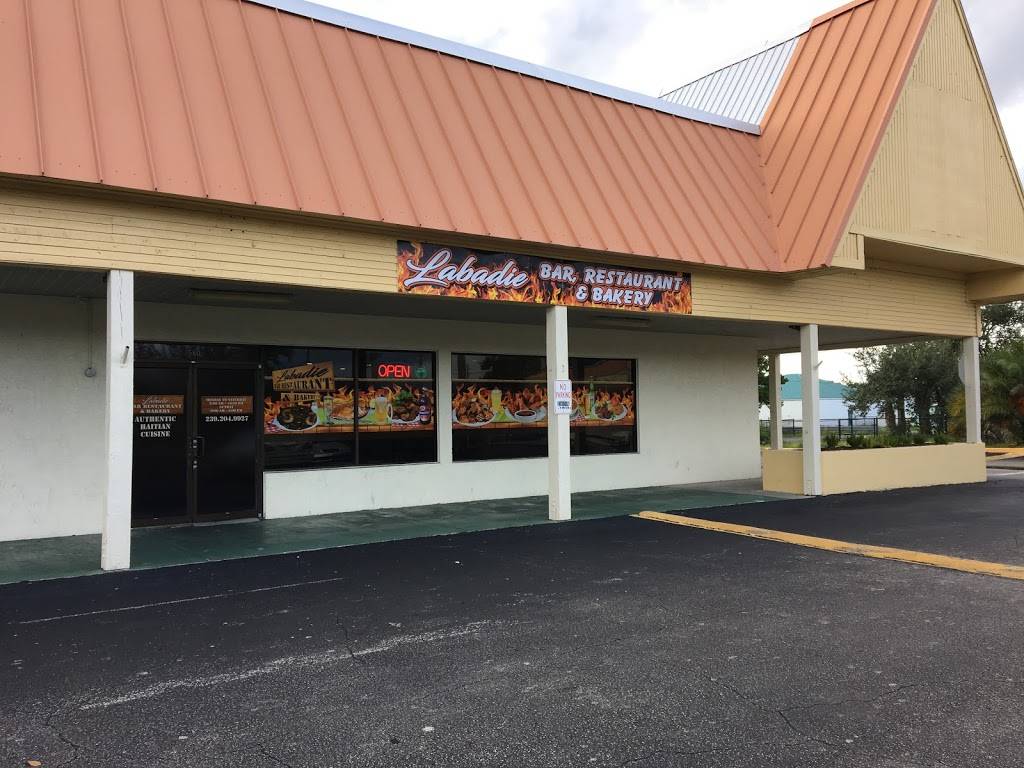 Labadie Bar Restaurant and Bakery | restaurant | 3580 Evans Ave, Fort Myers, FL 33901, USA | 2392049927 OR +1 239-204-9927