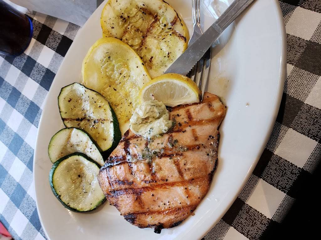 Flying Fish | restaurant | 649 Powell Lane, Plano, TX 75075, USA | 4696161234 OR +1 469-616-1234