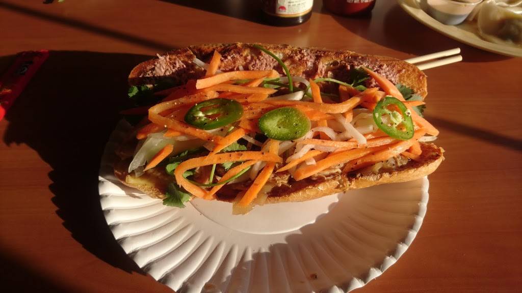 Sun Vietnamese Restaurant | restaurant | 699 Forest Ave, Portland, ME 04103, USA | 2076139036 OR +1 207-613-9036