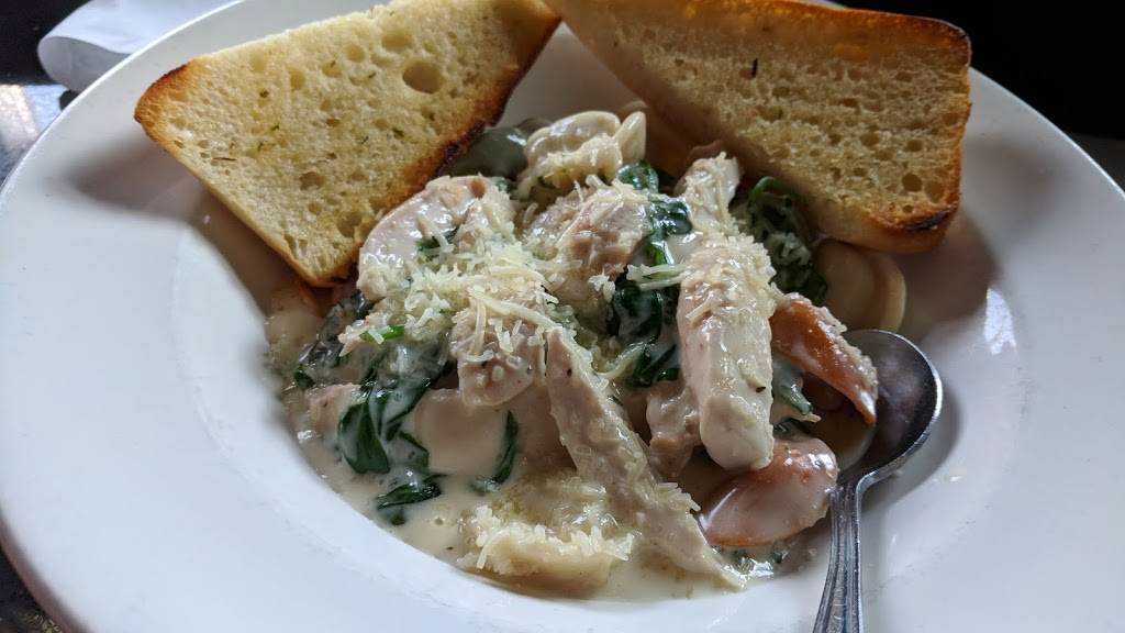 Brooklin Pub | restaurant | 15 Baldwin St, Whitby, ON L1M 1A2, Canada | 9054253055 OR +1 905-425-3055