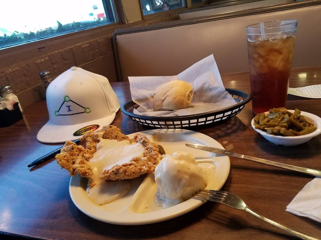 Dixie House Cafe | cafe | 5401 Blue Mound Rd, Fort Worth, TX 76106, USA | 8176254115 OR +1 817-625-4115