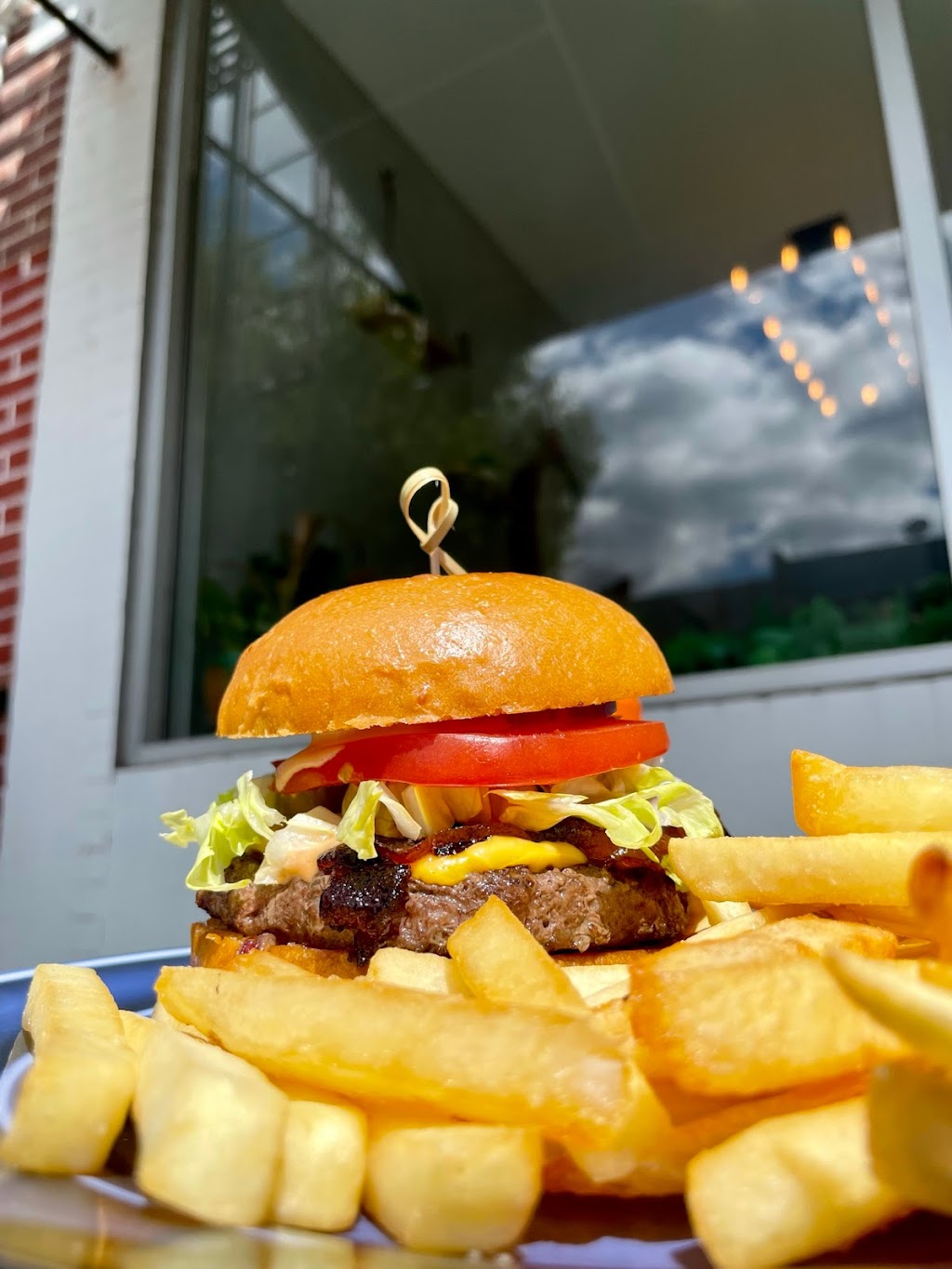 Coffee Ave | cafe | 34-56 33rd St, Queens, NY 11106, USA | 7182556362 OR +1 718-255-6362