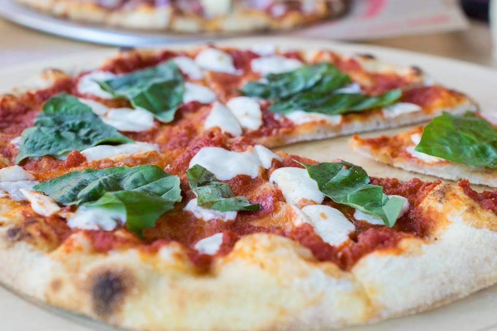 Firenza Pizza | restaurant | 16100 TX-121 Bldg B Ste 200, Frisco, TX 75035, USA | 9723324111 OR +1 972-332-4111