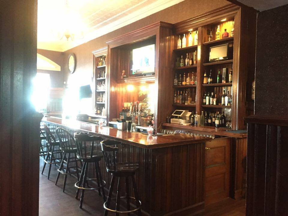 Dunnys Saloon | restaurant | 13 N Main St, Fall River, MA 02720, USA | 5086178330 OR +1 508-617-8330