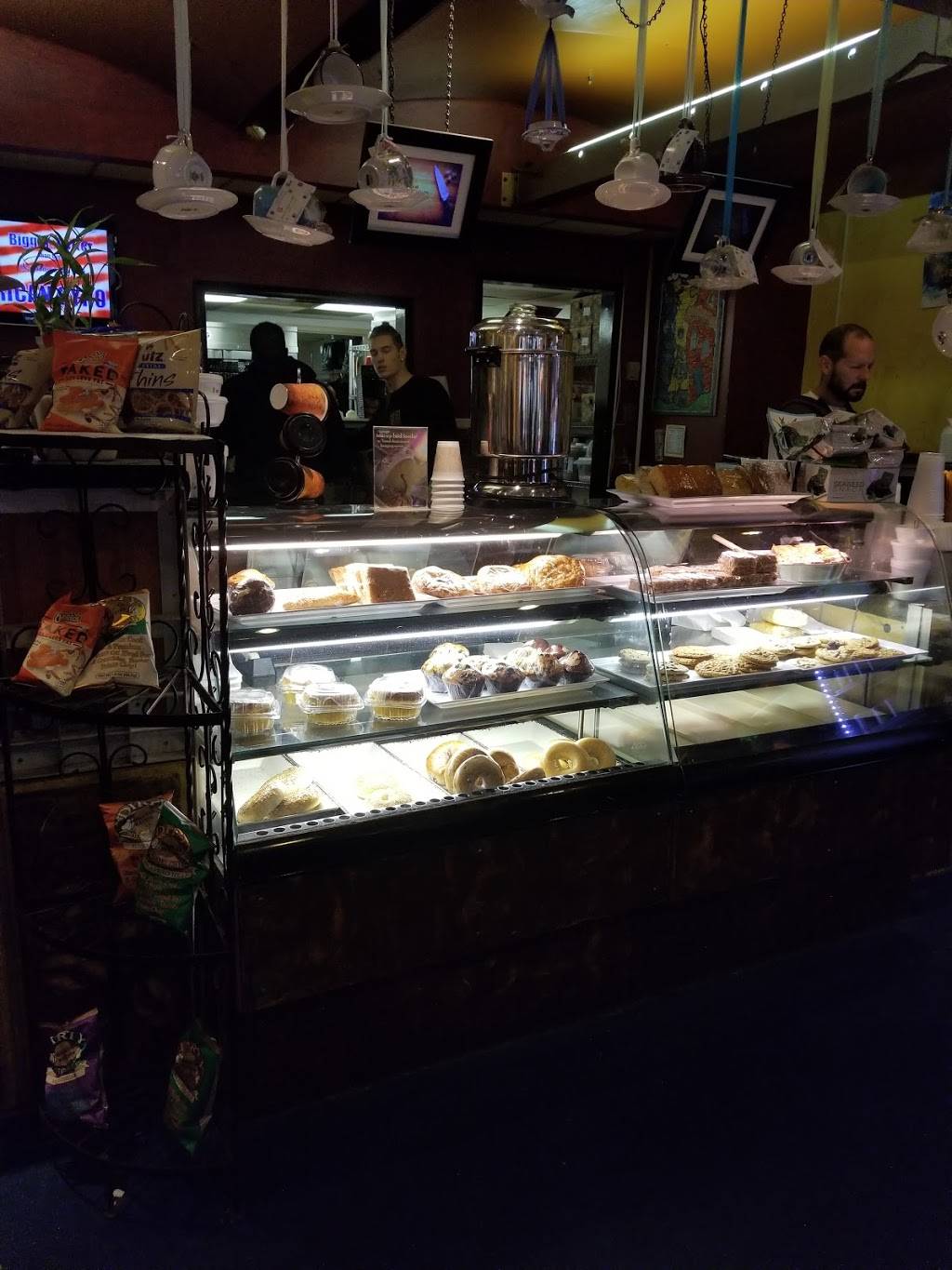 Java Joes | restaurant | 8 E Baltimore St, Baltimore, MD 21202, USA | 4107276647 OR +1 410-727-6647