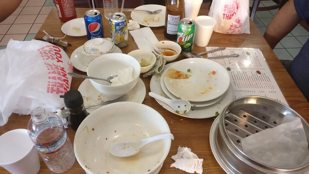 Tians Dim Sum Restaurant | bakery | 809 N Hill St, Los Angeles, CA 90012, USA | 2136803888 OR +1 213-680-3888