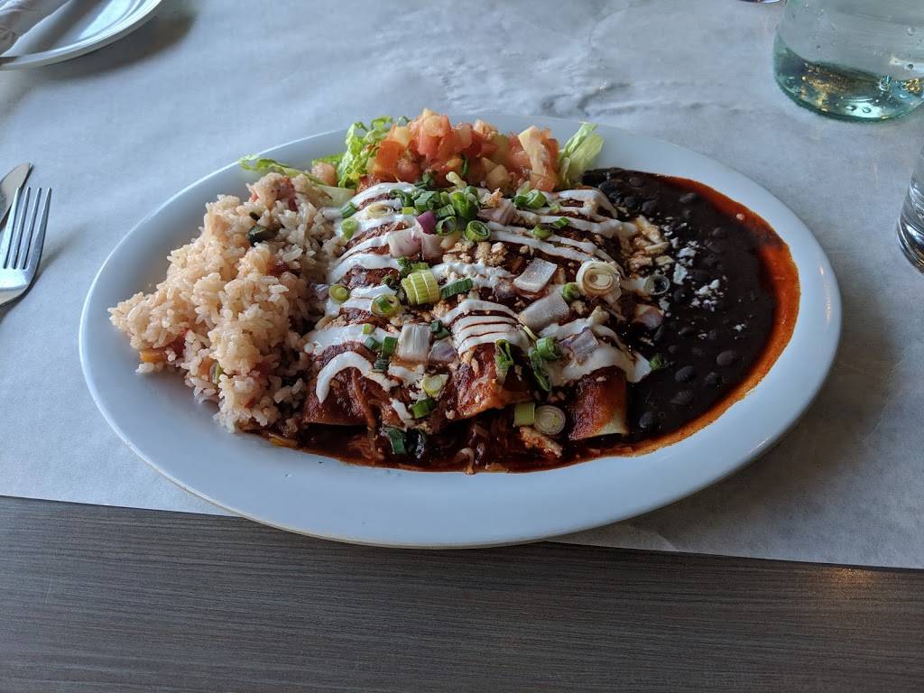 Margs Taco Bistro | restaurant | 200 Fillmore St, Denver, CO 80206, USA | 3033216274 OR +1 303-321-6274