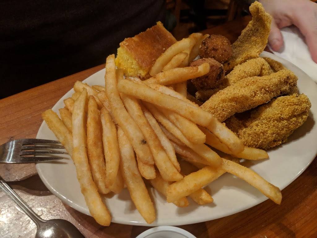 J Ws Steakhouse | restaurant | 122 S Hauptstrasse St, Carmine, TX 78932, USA | 9792784240 OR +1 979-278-4240