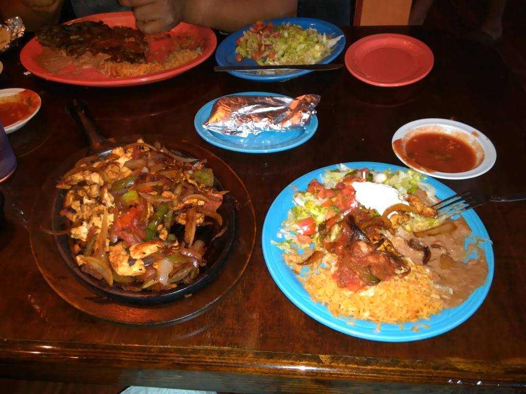 La Tortilla | restaurant | 21330 US-11, McCalla, AL 35111, USA | 2054771755 OR +1 205-477-1755