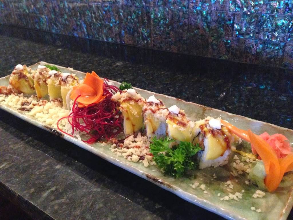 Sushi Mono | restaurant | 230 W Front St, Wheaton, IL 60187, USA | 6307520102 OR +1 630-752-0102