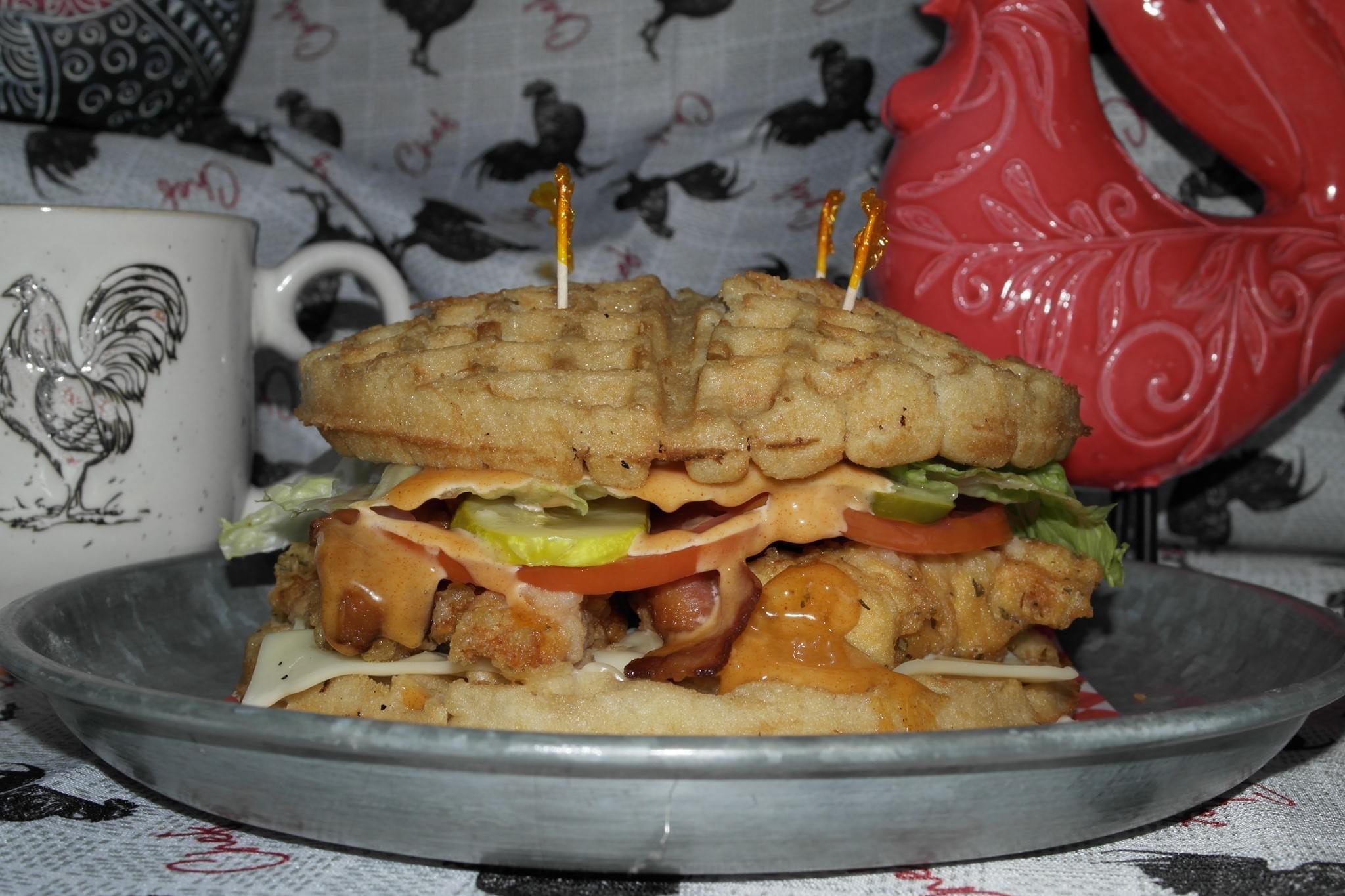 What The Cluck | restaurant | 10451 Gibsonton Dr, Riverview, FL 33578, USA | 8134152003 OR +1 813-415-2003