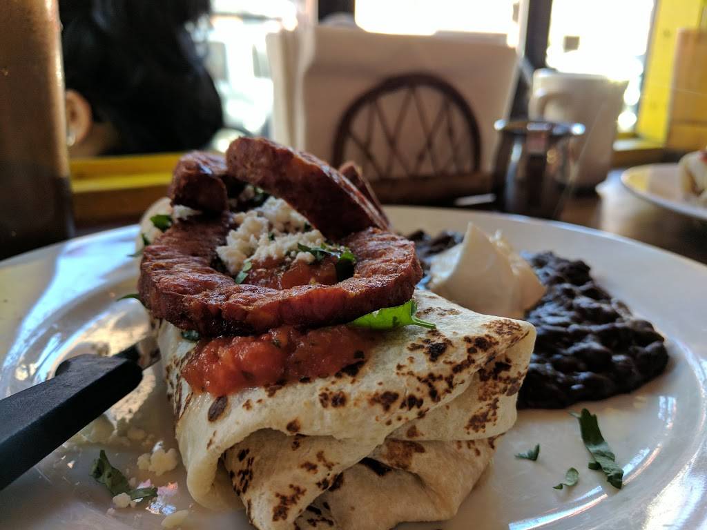 Pequeña | restaurant | 86 S Portland Ave, Brooklyn, NY 11217, USA | 7186430000 OR +1 718-643-0000