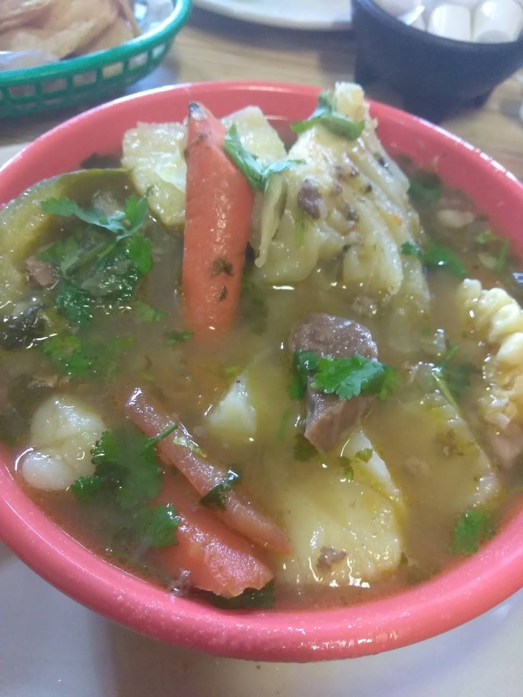 Adolfos Cafe | restaurant | 321 Fredericksburg Rd, San Antonio, TX 78201, USA | 2107256069 OR +1 210-725-6069