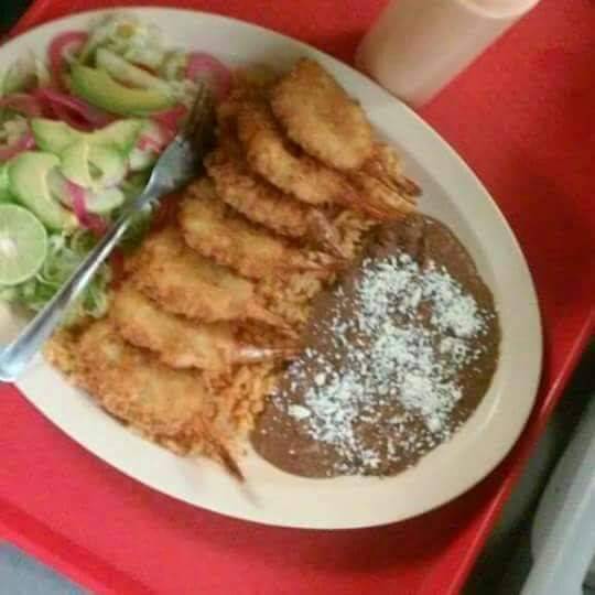 Sinaloense Antojitos Y Mas | restaurant | 515 N 35th Ave, Phoenix, AZ 85009, USA | 6022331080 OR +1 602-233-1080