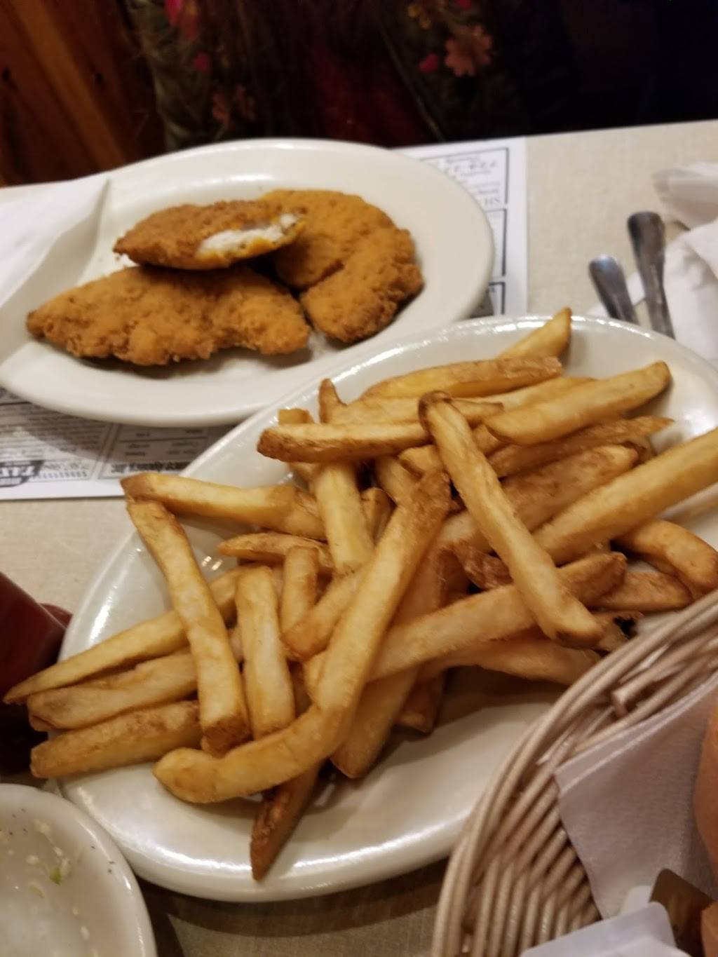 Bonfire Restaurant | restaurant | 5739 Leechburg Rd, Leechburg, PA 15656, USA | 7248454961 OR +1 724-845-4961