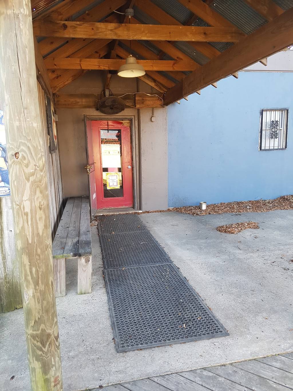 Highwater Landing | restaurant | 15235 AR-147, Horseshoe Lake, AR 72348, USA | 8703393337 OR +1 870-339-3337