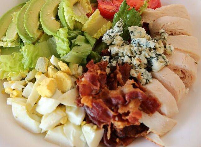 Franks Famous Kitchen and Catering | restaurant | 3315 N Verdugo Rd, Glendale, CA 91208, USA | 8182496100 OR +1 818-249-6100