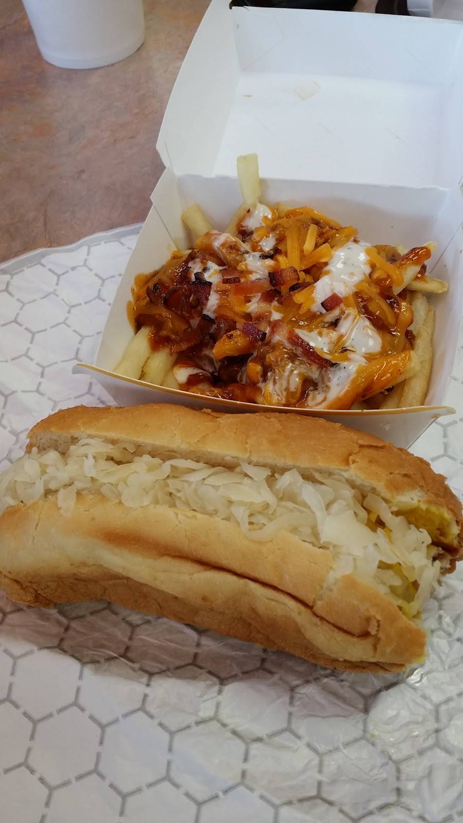 Wienerschnitzel | restaurant | 1904 Oates Dr, Mesquite, TX 75150, USA | 9726823643 OR +1 972-682-3643