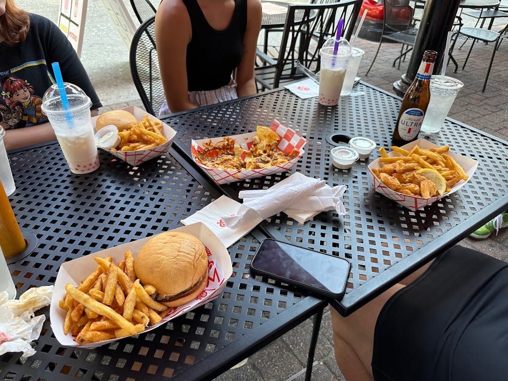 Cosmos Robo Diner | restaurant | 142 Fishermans Cove, Miramar Beach, FL 32550, USA | 8508427078 OR +1 850-842-7078