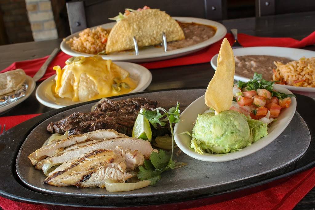 Victors Mexican Grille | restaurant | 7035 West Grand Parkway South #35, Richmond, TX 77407, USA | 8325327409 OR +1 832-532-7409