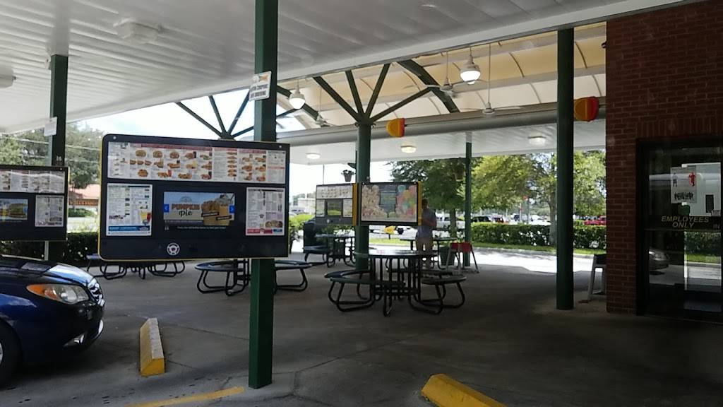 Sonic Drive-In | restaurant | 3450 SE Maricamp Rd, Ocala, FL 34471, USA | 3526242471 OR +1 352-624-2471