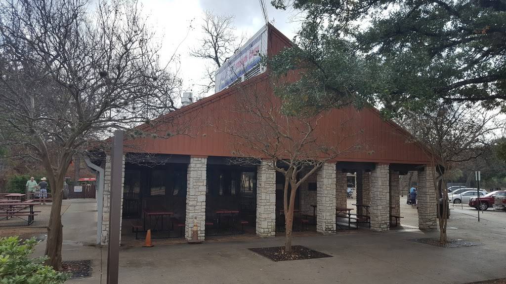 Train Cafe | restaurant | 3910 N St Marys St, San Antonio, TX 78212, USA | 2107357522 OR +1 210-735-7522