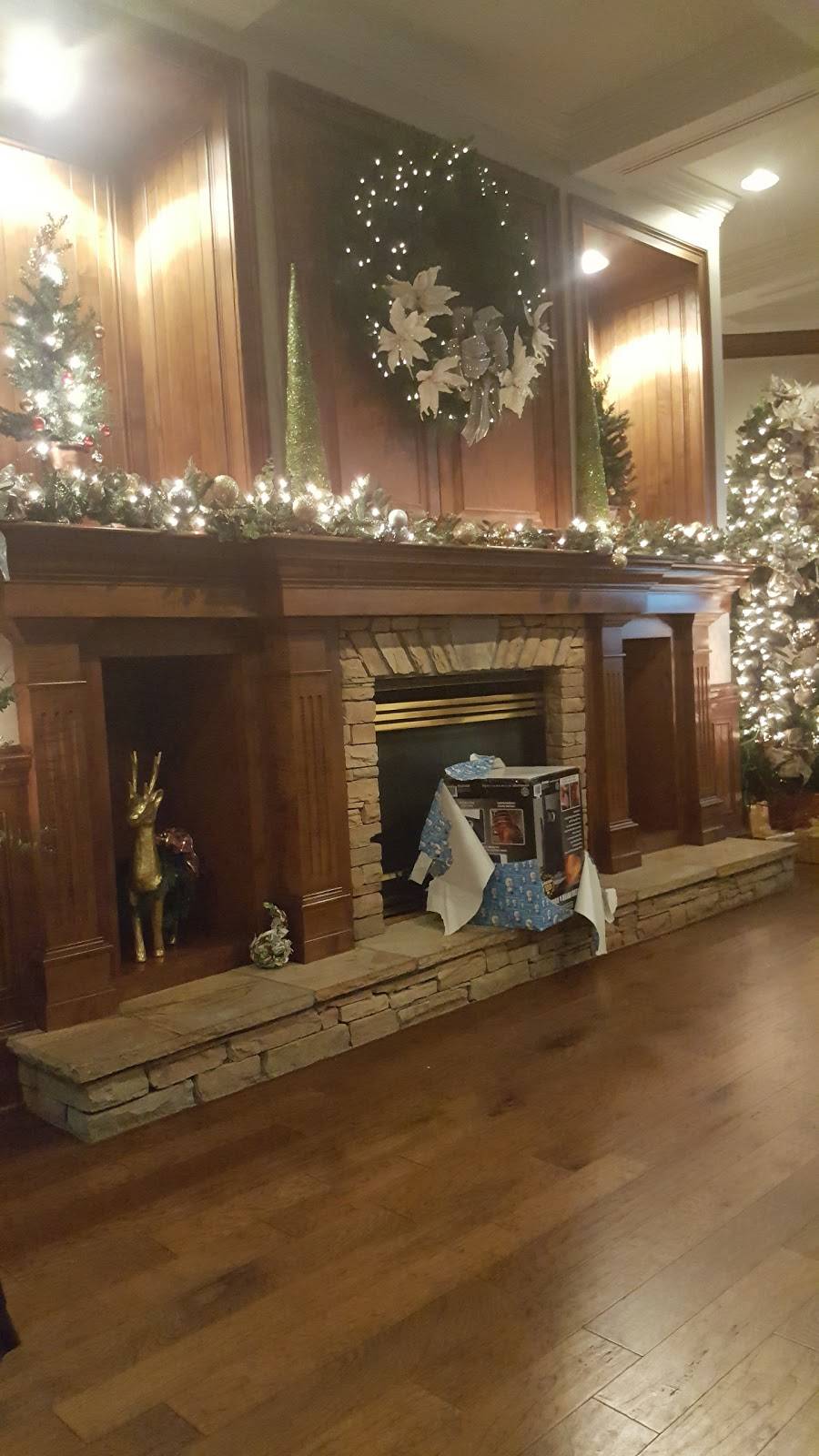 Harbor Club Clubhouse | restaurant | 1041 Harbor Hill Dr, Greensboro, GA 30642, USA | 7064537111 OR +1 706-453-7111