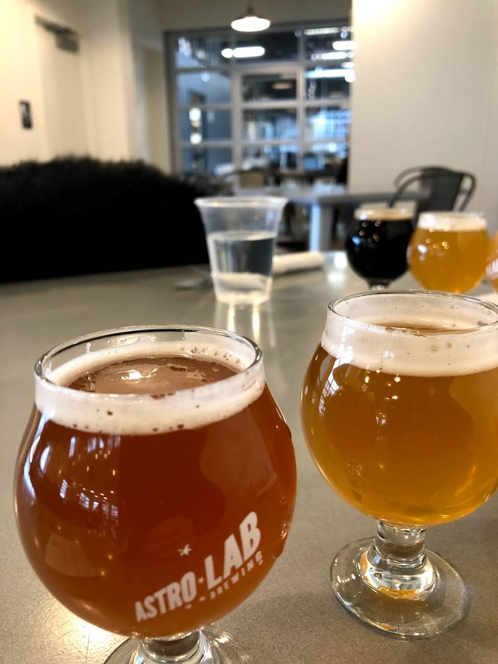 Astro Lab Brewing | restaurant | 8216 Georgia Ave, Silver Spring, MD 20910, USA | 3012739684 OR +1 301-273-9684