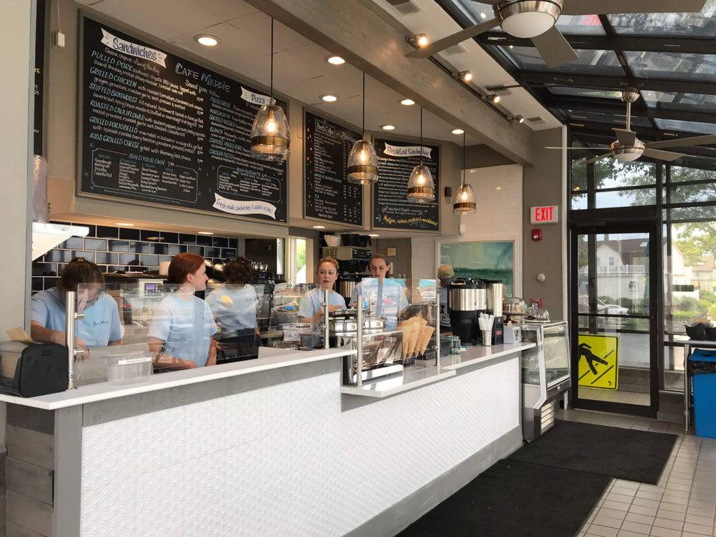 Cafe Maddie | cafe | 895 Quincy Shore Dr, Quincy, MA 02170, USA | 6174048900 OR +1 617-404-8900