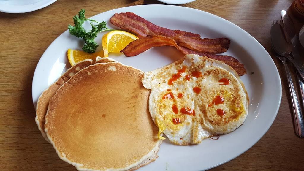 Sions Mexican Restaurant | restaurant | 235 N Sepulveda Blvd, Manhattan Beach, CA 90266, USA | 3103724504 OR +1 310-372-4504