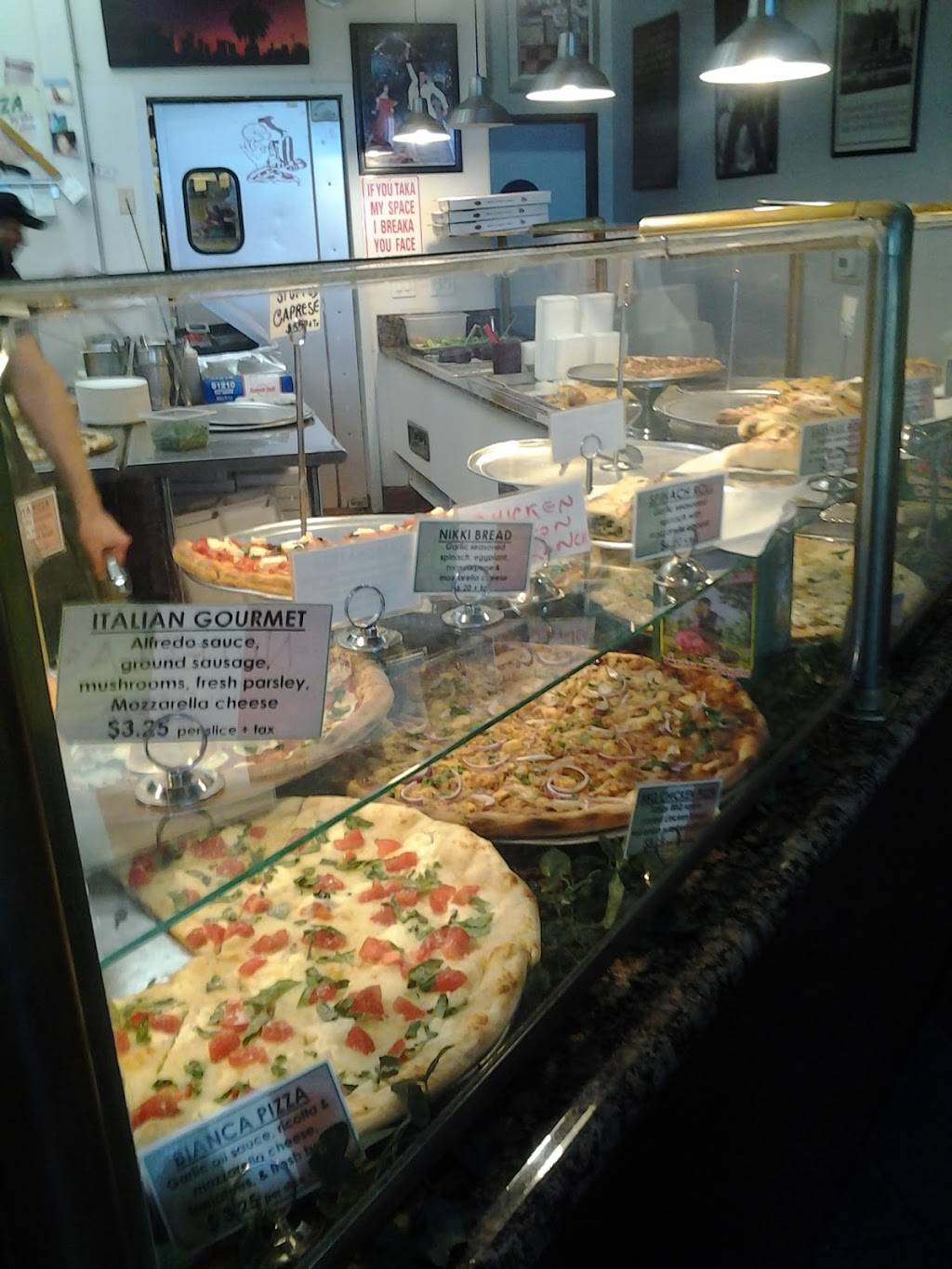 Tonys Pizza | restaurant | 15624 Whittwood Ln, Whittier, CA 90603, USA | 5629470500 OR +1 562-947-0500