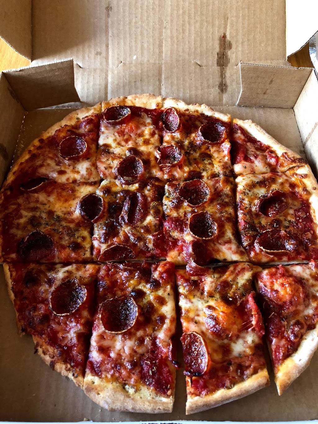 Sugar Bears Pizzeria | restaurant | 147 Cedar Hill Rd, Lancaster, OH 43130, USA | 7406891717 OR +1 740-689-1717