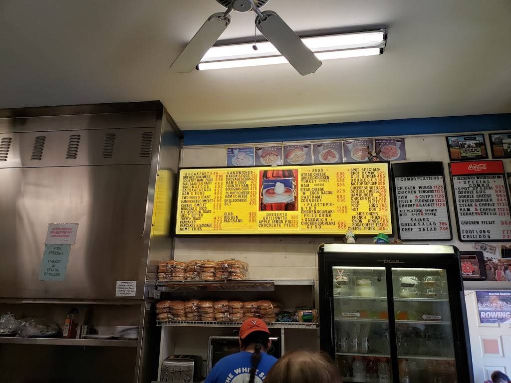 White Spot | restaurant | 1407 University Ave, Charlottesville, VA 22903, USA | 4342959899 OR +1 434-295-9899