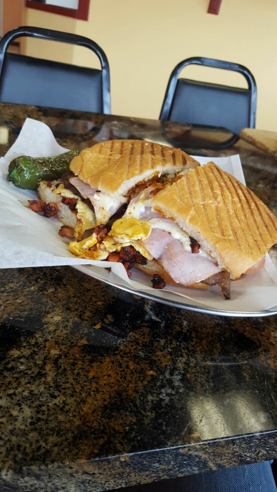 Las Tortas #2 | restaurant | 1848 W 92nd Ave, Federal Heights, CO 80260, USA | 7209980454 OR +1 720-998-0454