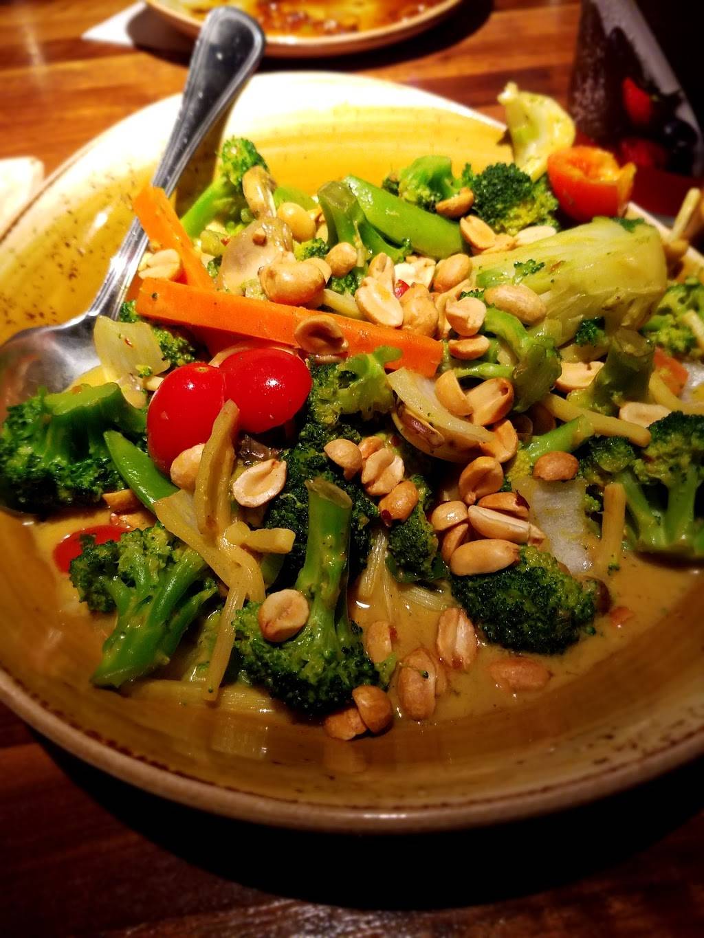 P.F. Changs | meal takeaway | 10088 NE, NW Emma Way, Hillsboro, OR 97124, USA | 5035334580 OR +1 503-533-4580