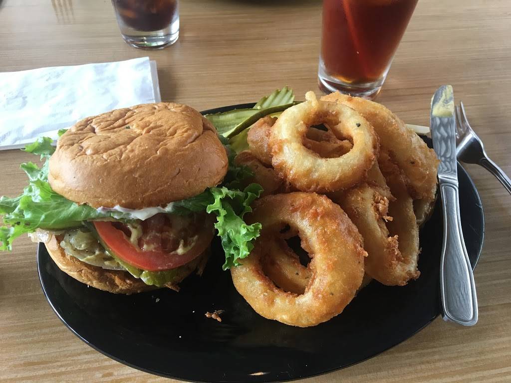 400° Gourmet Burgers & Fries | restaurant | Mission St, Carmel-By-The-Sea, CA 93923, USA | 8312440040 OR +1 831-244-0040