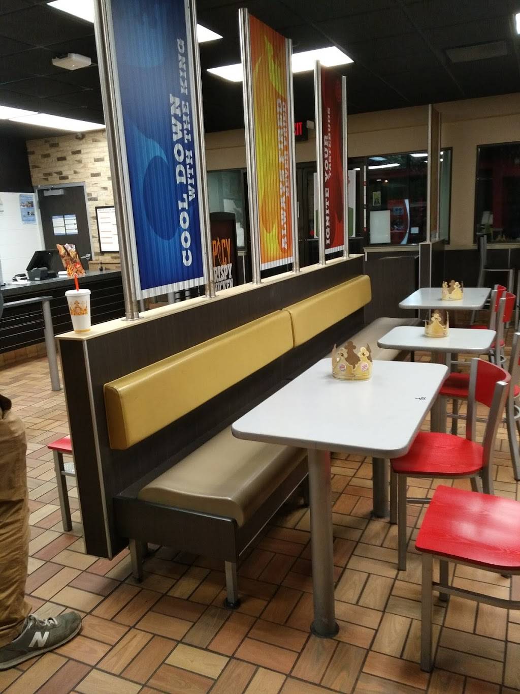 Burger King | restaurant | 2700 Crittenden Dr, Louisville, KY 40209, USA | 5026378887 OR +1 502-637-8887